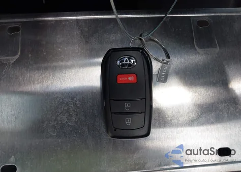 2025 Toyota Tacoma Trd Sport 2Wd from USA, damaged, VIN 3TMKB5FN3SM031763